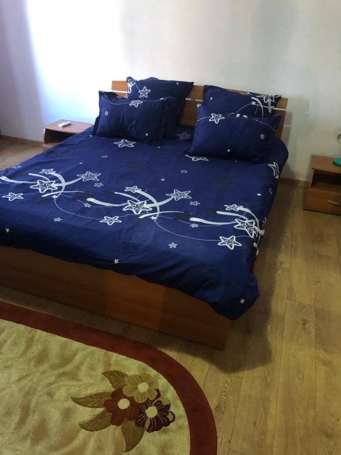 Studio In Крайова Екстер'єр фото